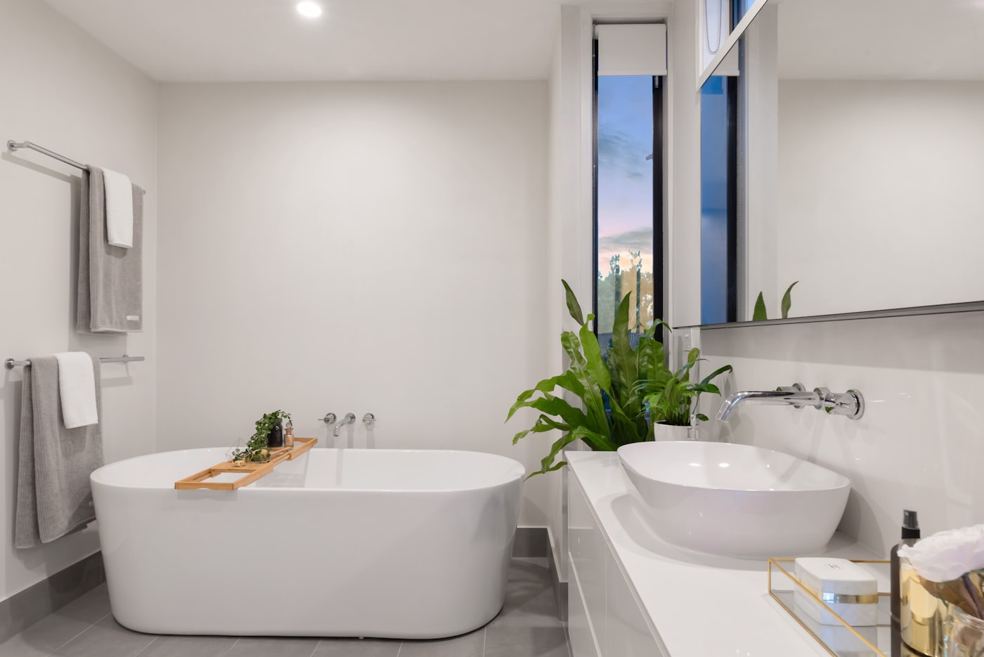 Azure Executive Suite